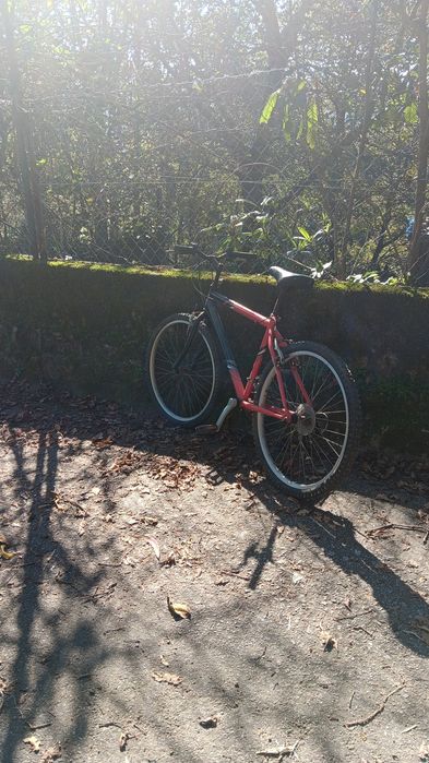 Vende-se bicicleta