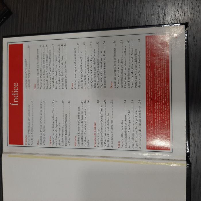 4 livros de culinária: Brasil, Espanha, México e Suécia