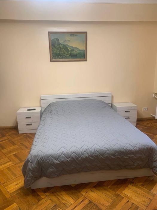 Чудова квартира біля Цуму, світло не вимикають