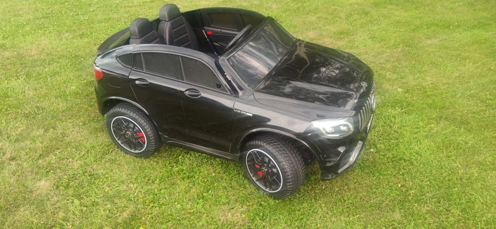 Auto na akumulator Mercedes GLC 63S