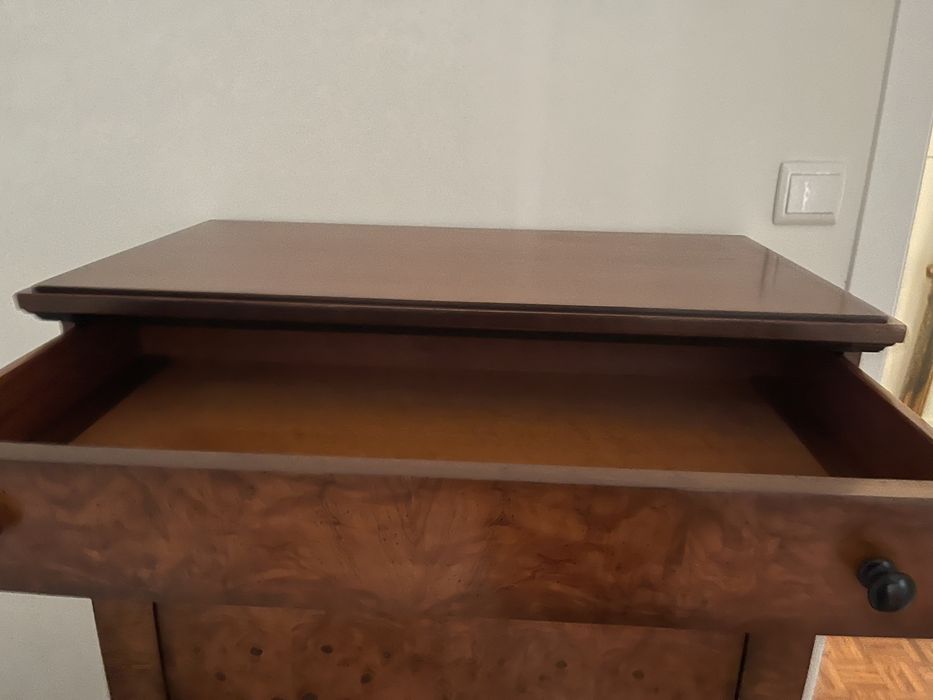 Excrivaninha camiseiro