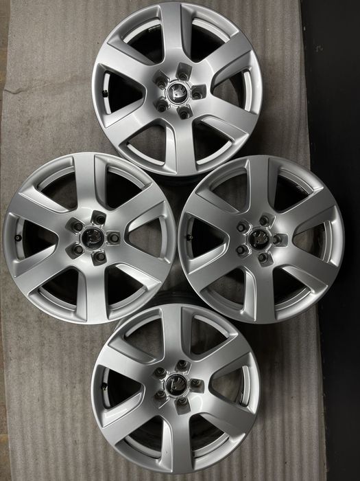 Диски R17 5x112 Et37 7.5J. Skoda Octavia A5 A7 Superb Kodiaq Karoq