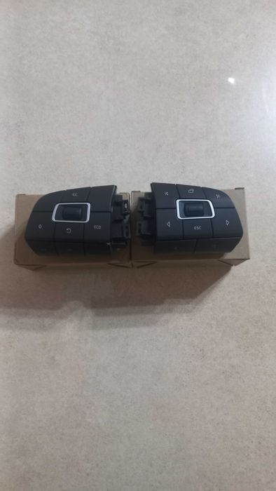 Перемикач кнопки руля - блок правий і лівий руля Вольво Volvo FH FM Є6