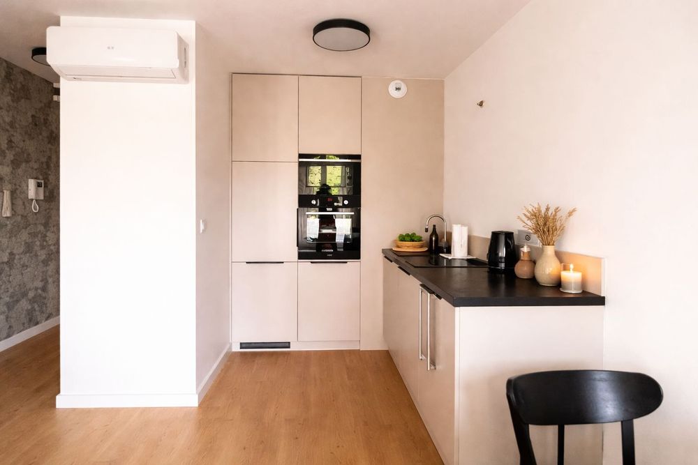 Przytulny Apartament z Jacuzzi i balkonem– Centrum Wrocławia | M11