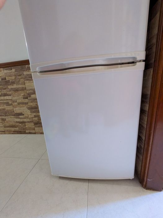 Refrigerador combinado Kunft