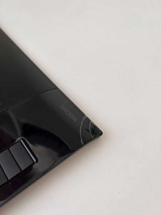 Гоафічний планшет Wacom Intuos PTK-640