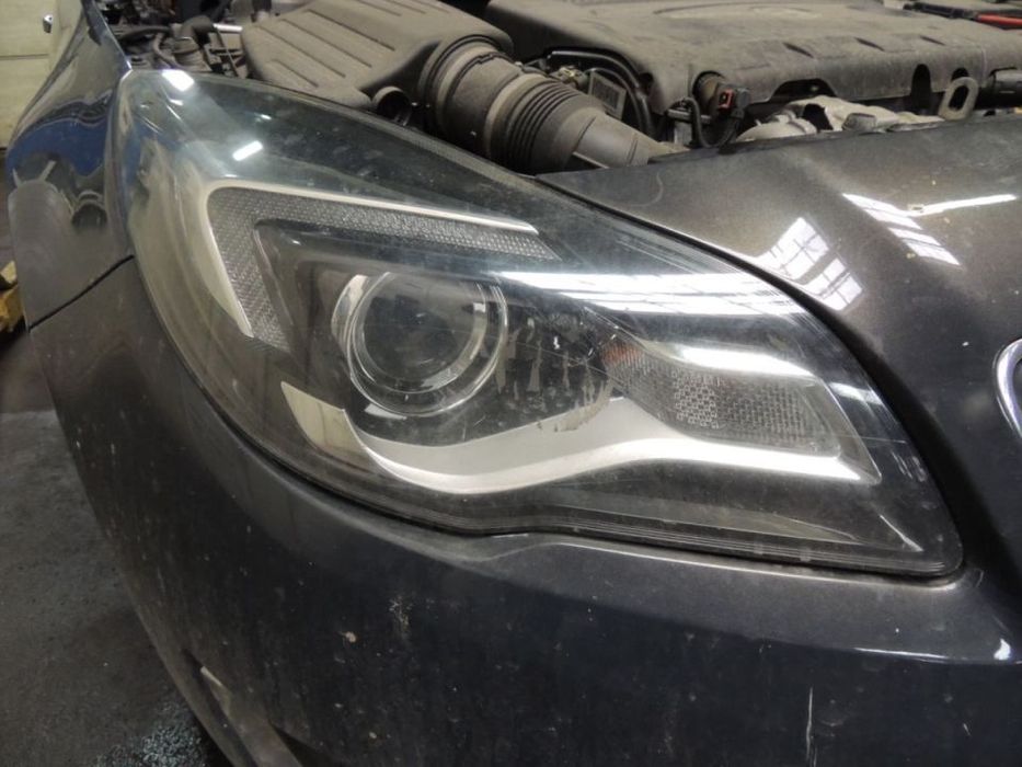Lampa przód prawa Opel INSIGNIA  lift '13 LED GB