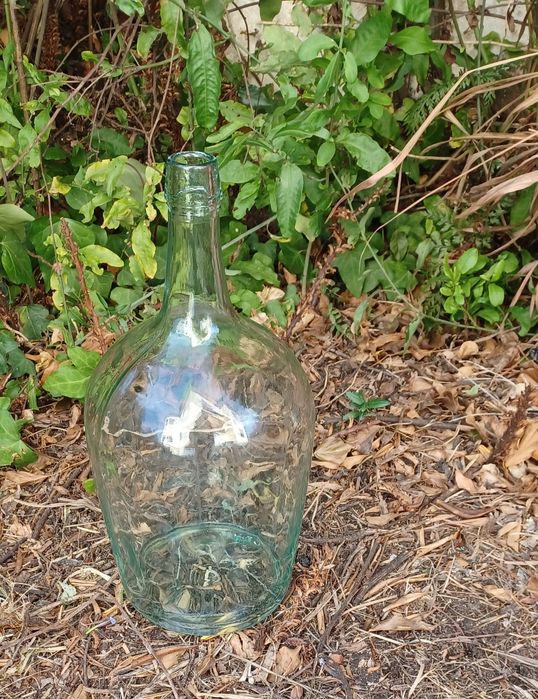 Lote de 2 garrafões de vidro