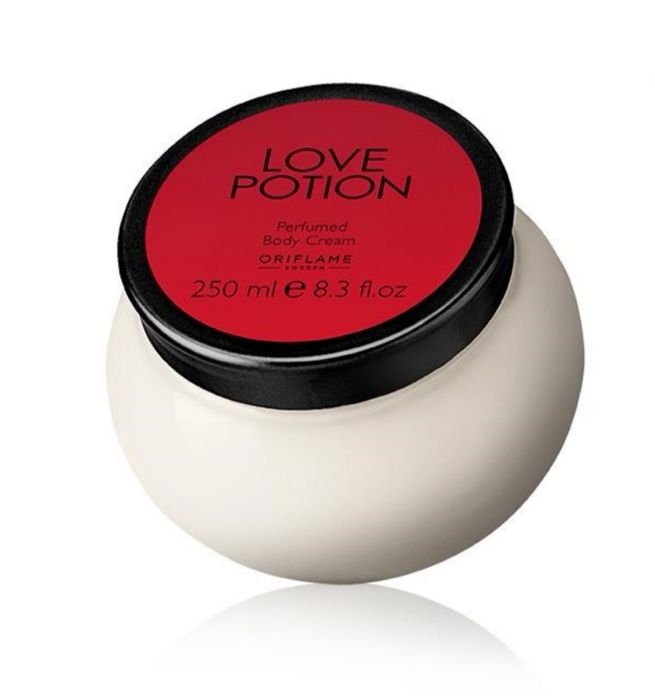Eau de Parfum,  creme de Corpo Love Potion
Oriflame Novo