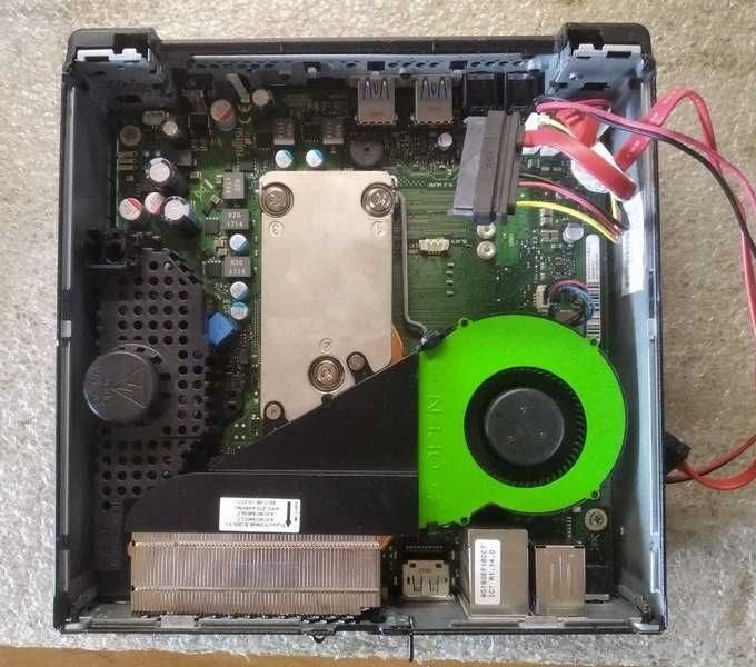 Компьютер Fujitsu Esprimo Q556/2