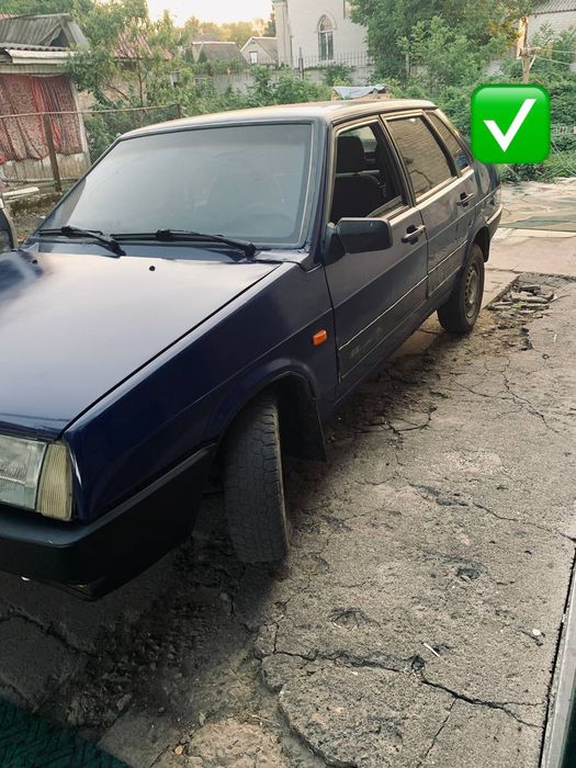 Продам ваз-2199.