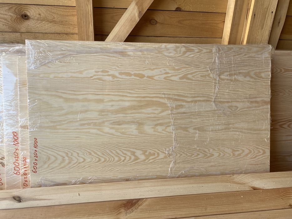 Сходи, столешні, площадки, меблеви щити