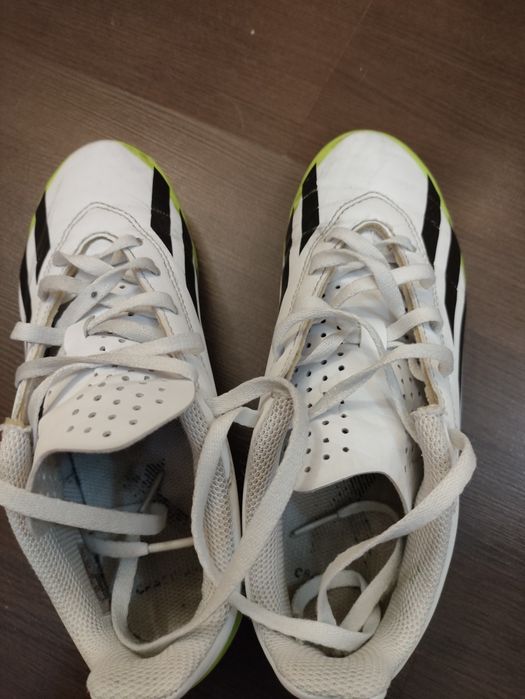 Бутси Adidas у гарному стані