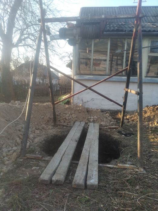 Копка септиков  чистка колодцев