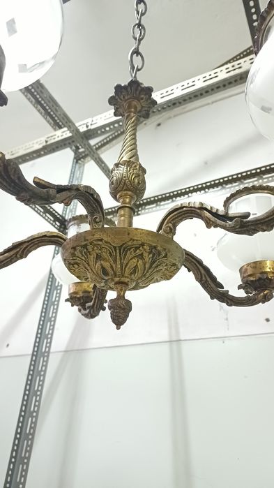 Candeeiro de teto antigo 5 tulipas