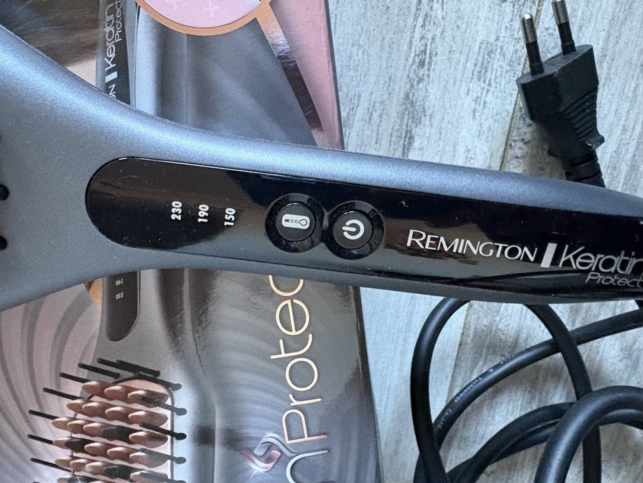 Szczotka prostująca REMINGTON Kreatin Protect