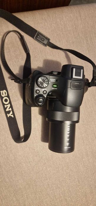 Camara Digita Compacta  SONY DSC-HX400V com zoom ótico de 50X