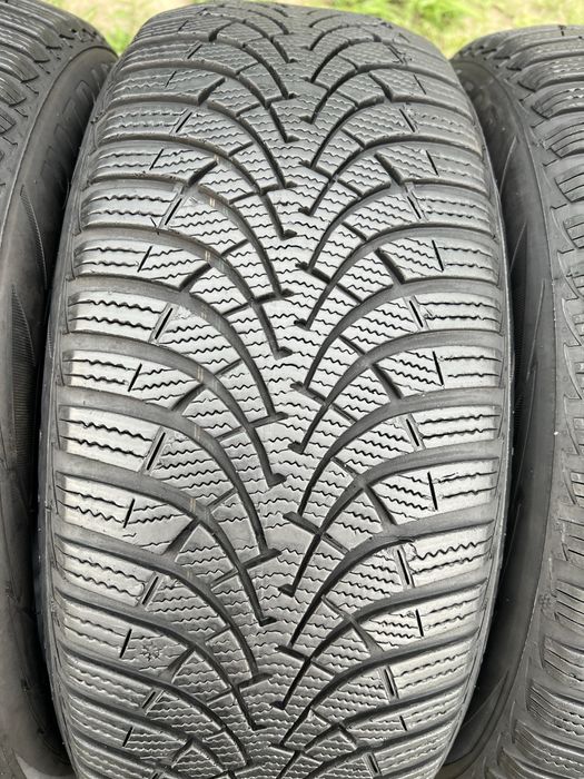 205 55 r16 Good Year UltraGrip 9