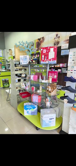 Conjunto de Móveis de Parafarmácia – Versáteis, Modernos e Disponíveis na Totalidade ou em Peças Individuais