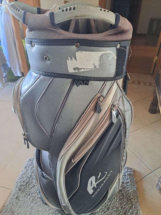 Saco de golf PowaKaddy usado