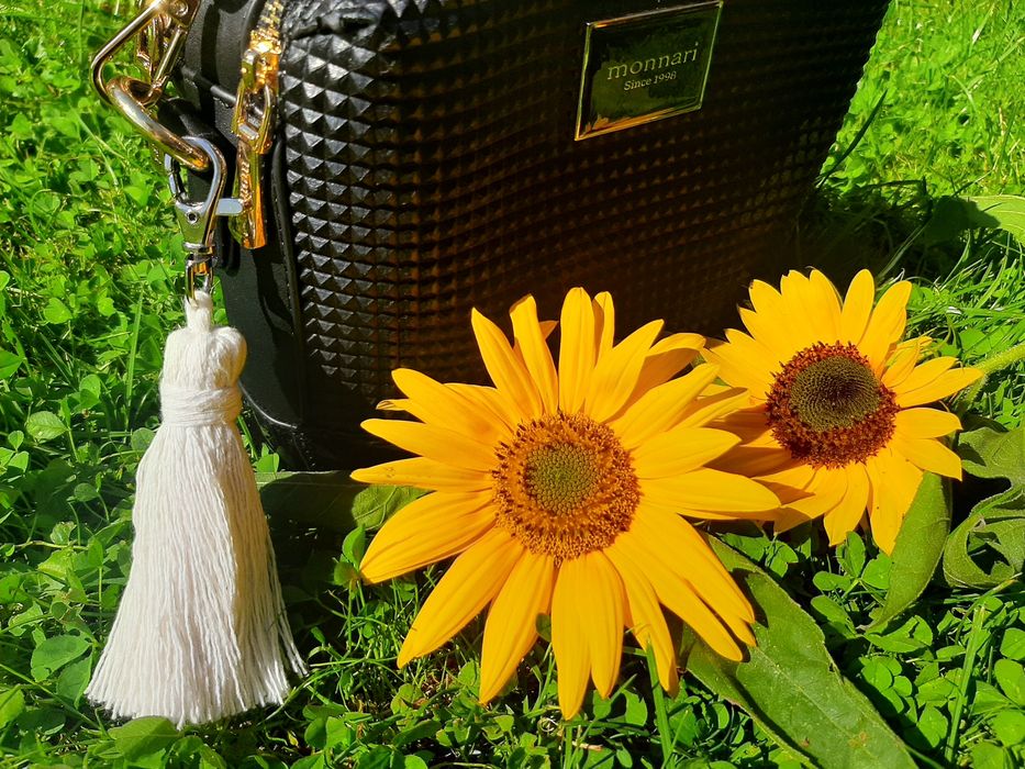 Brelok chwost BIAŁY do kluczy/torebki