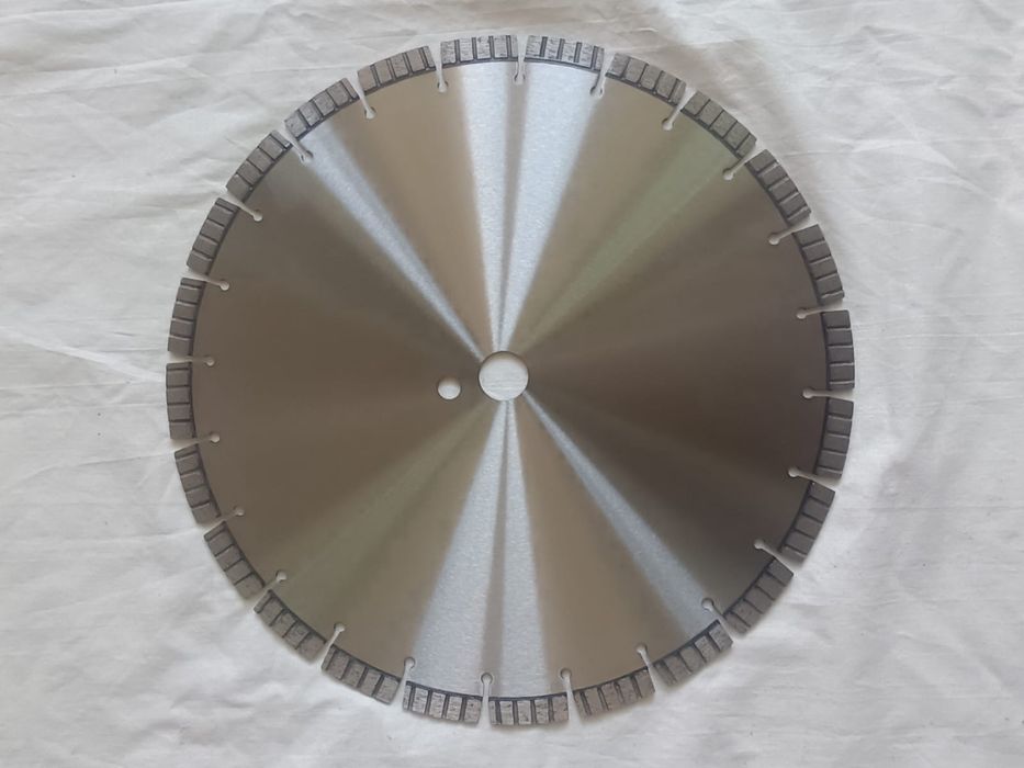 Алмазні Диски Сегментований Диск Круг по Бетону