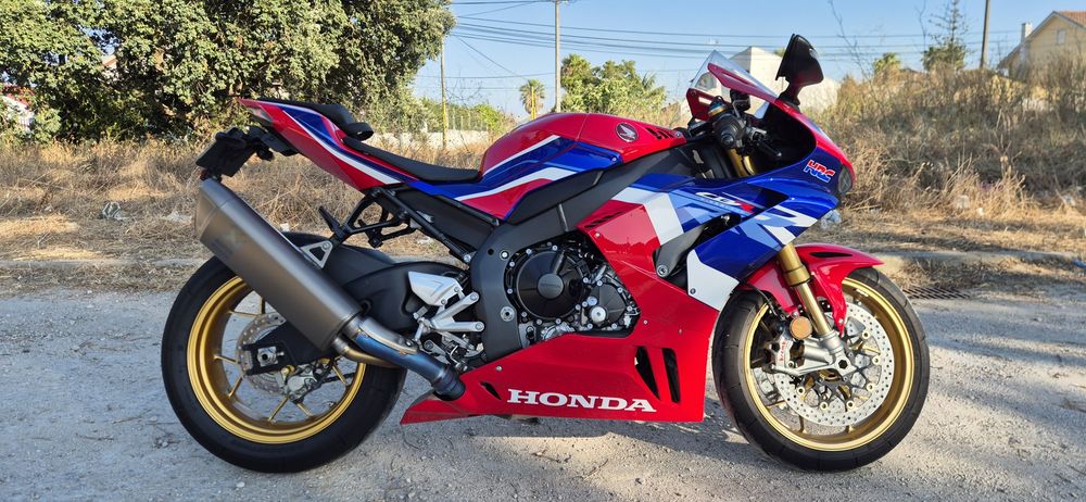 Honda CBR 1000RR-R SP de 2023