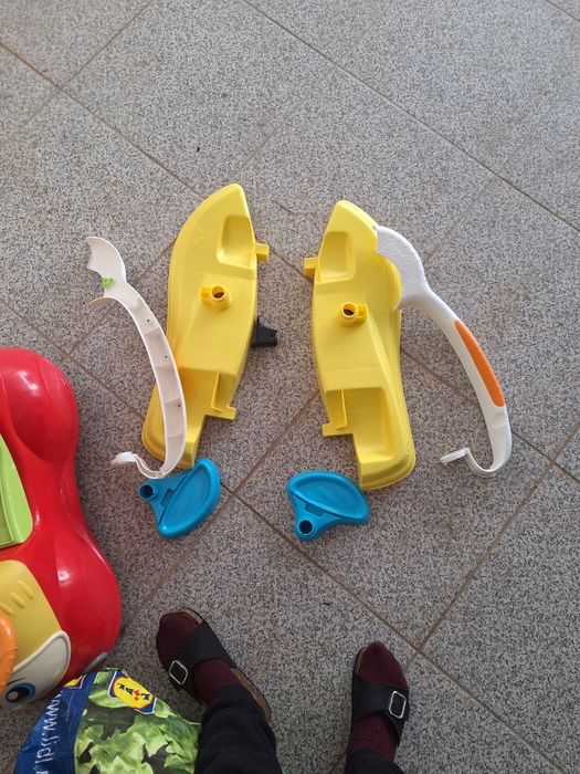 Carro de brincar 4 em 1 da Chico