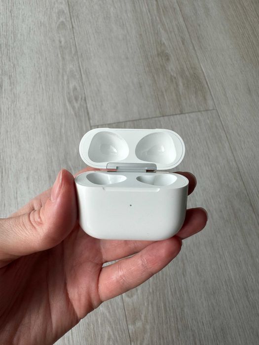 Oryginalne Etui / Box do Ładowania Apple AirPods 3 Gen - Model A2566