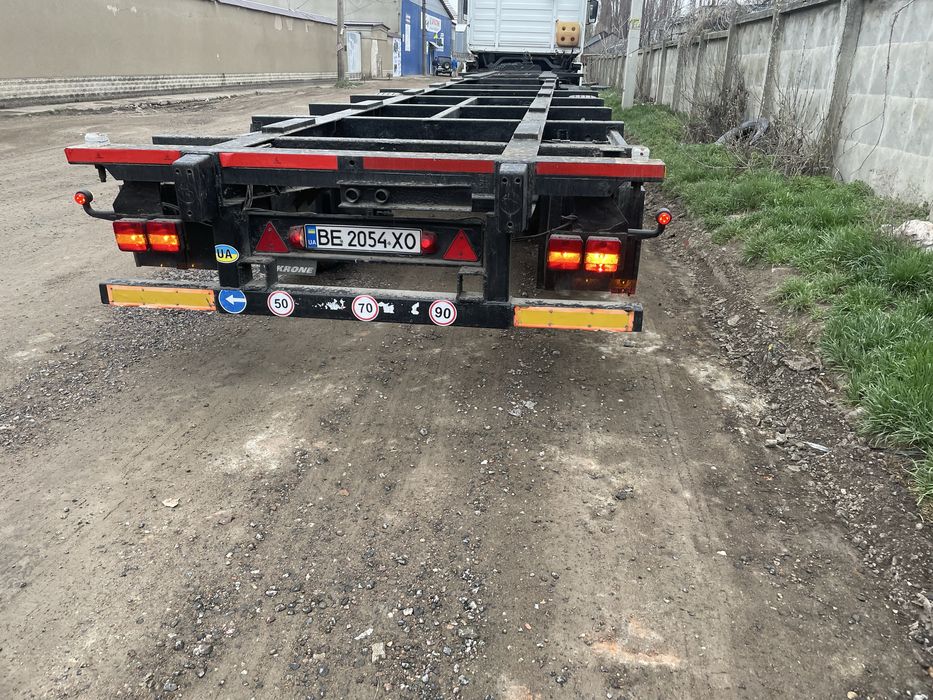 Продається напівпричип крона