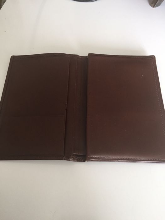 carteira de homem em pele