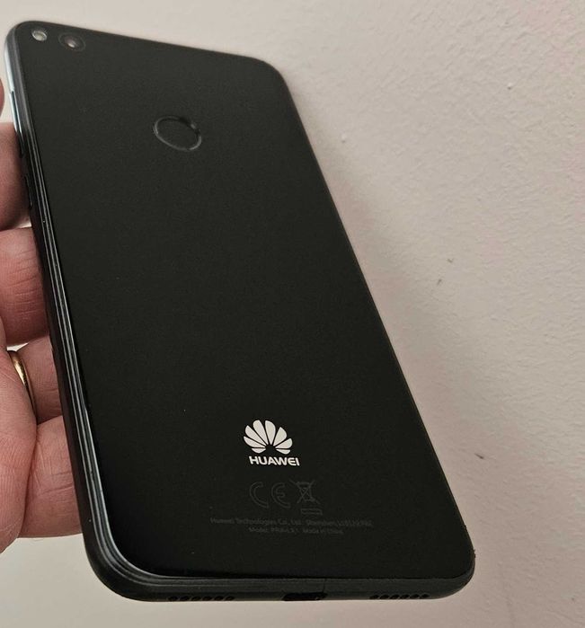 Huawei P8 Lite  3/16 GB Android 8.0