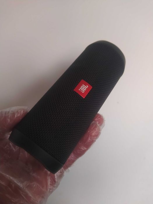 Супер Колонка Bluetooth JBL Flip 4 Продаю или обмен на смартфон планшет картины иконы часы альбомы с монетами марками