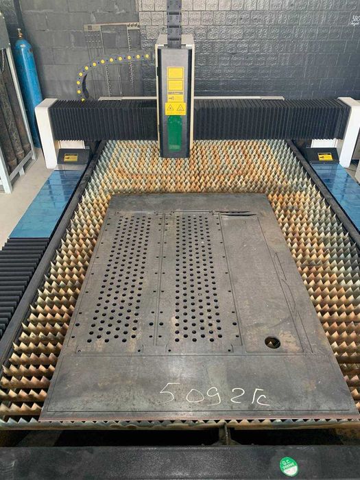 Лазерна різка металу