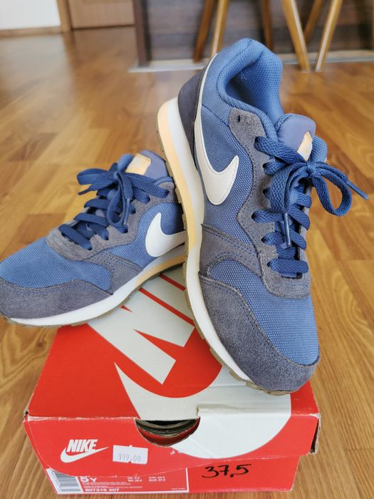 Niebieskie sneakersy damskie Nike 37,5