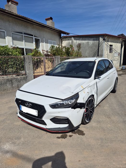 Vendo hyundai I30 N Salvado