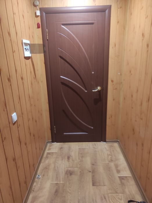 Продам 2 кімнатну квартиру.