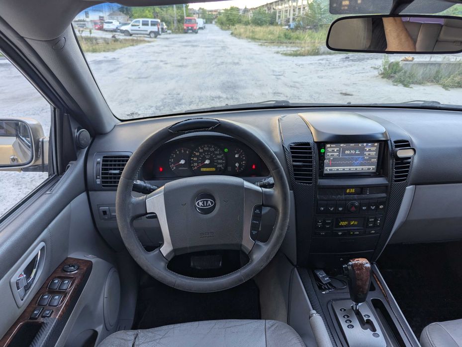 Кіа Соренто 2.5 дизель автомат 4х4 Kia Sorento 2.5 dizel 4x4 avtomatic