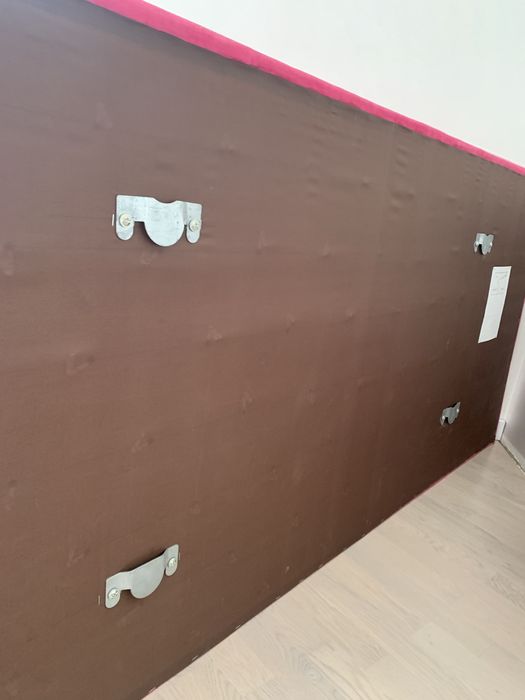 Ліжко ( ізголівʼя)