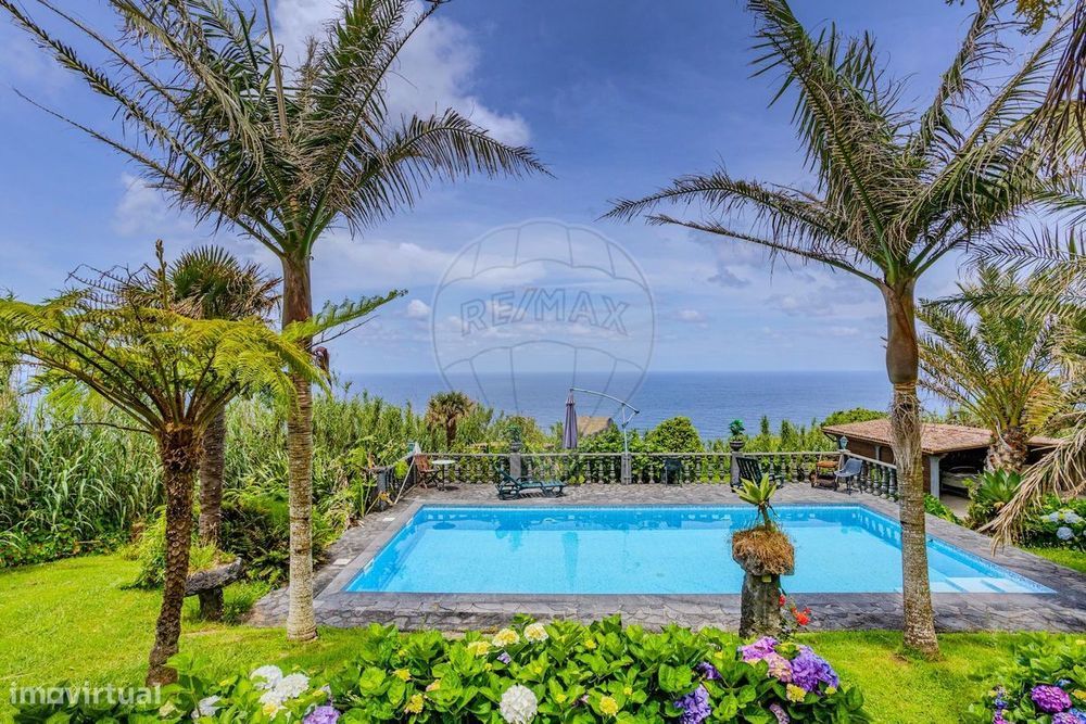 Moradia T6 para venda