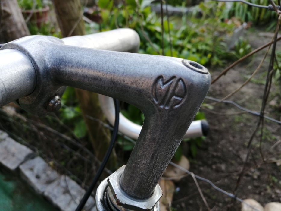 Bicicleta alumínio anos 70, competição. Projecto "Fixie" por terminar