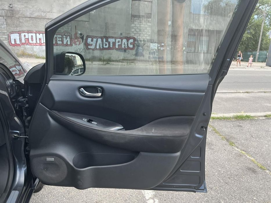 Ниссан лиф.Продам  nissan leaf