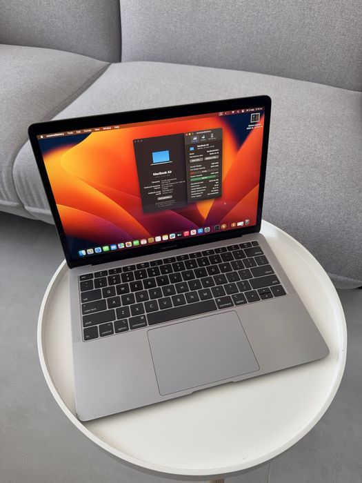 MacBook Air 13 2018/2019 i5 1.6-3.4GHz /8 GB /128 Gb 90% АКБ!