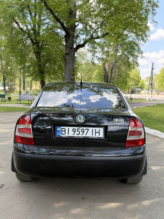 Skoda Superb 1.8