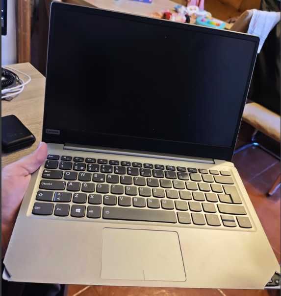 Lenovo IdeaPad 320s – Para peças / reparação
