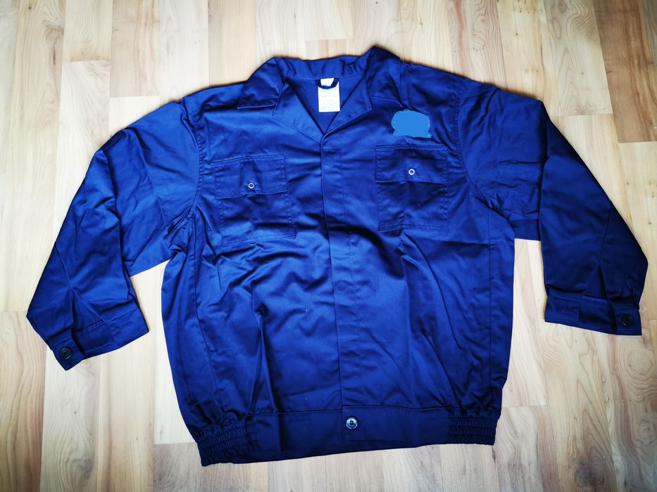 Ubrania robocze(spodnie, koszulki, bluzy)