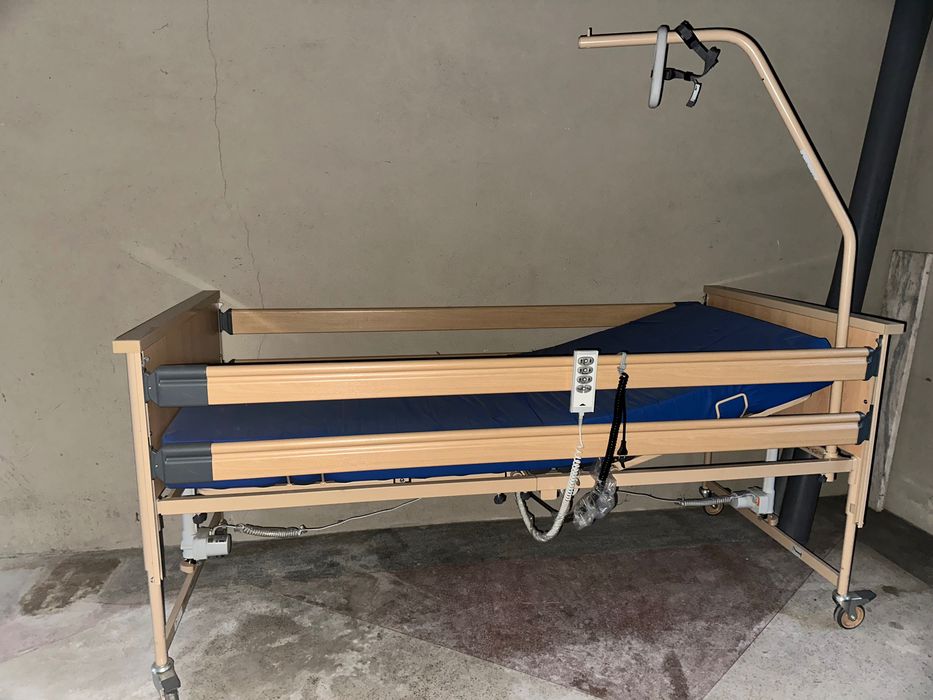 Cama articulada hospitalar Elétrica Burmeier