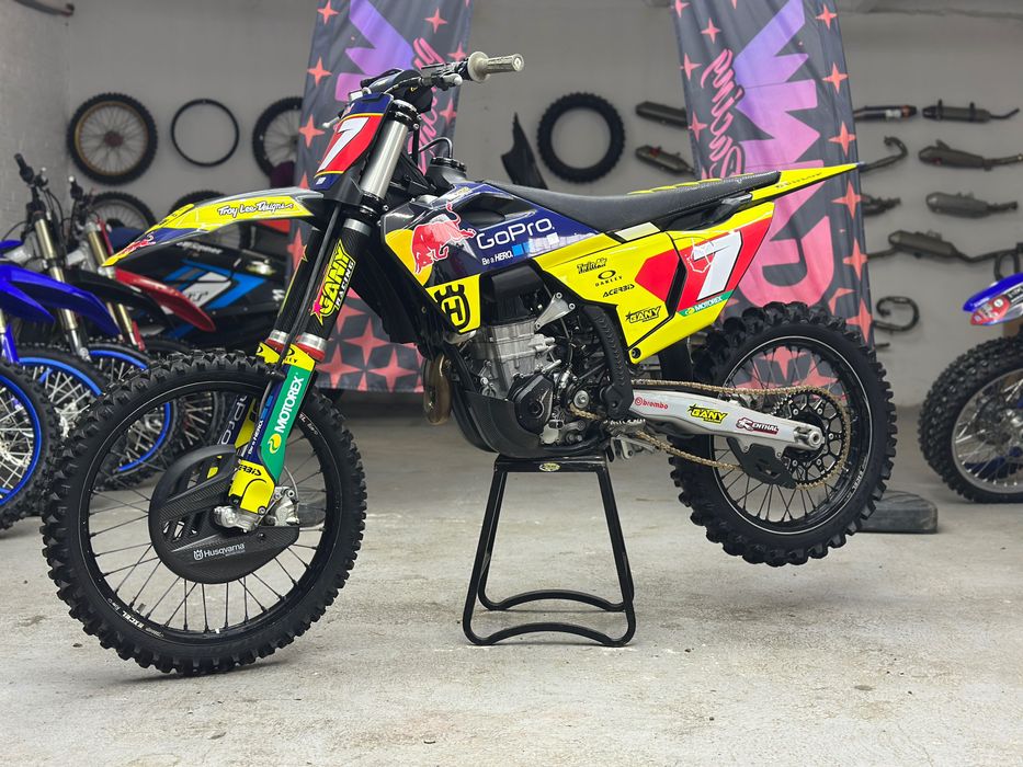 Husqvarna FC 450 cc 2024 - Rockstar Edition - 42 mth - TOP