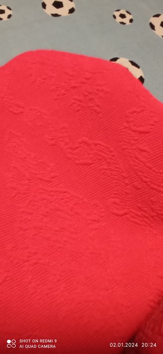 Продам червоне плаття