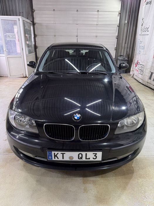 BMW E87 2.0 Бензин 2009 супер стан!